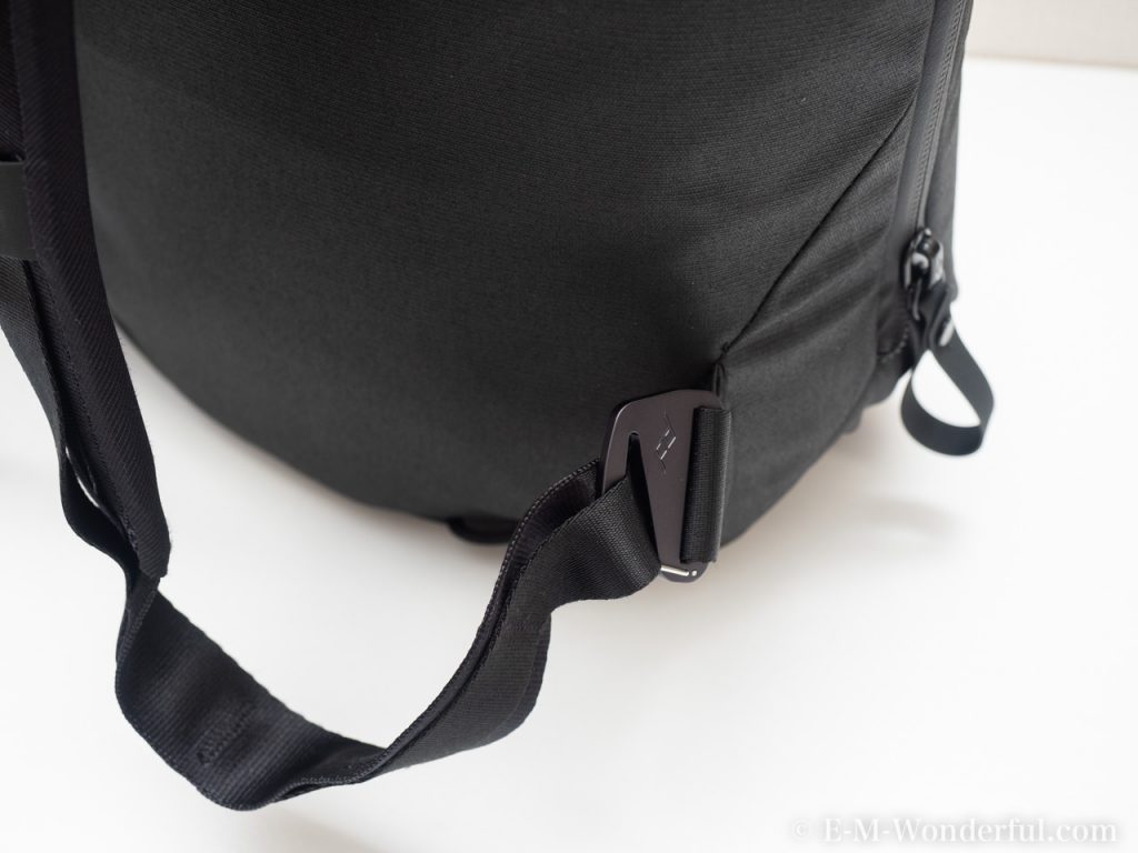 20191218 PC180089 1024x768 - Peak Design EVERYDAY TOTEPACKレビュー、トートorバックパック？